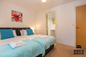 Image of Professionally Cleaned 2x 2 Beks Beds