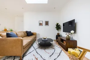Image of The Belsize Park Arms - Comfortable & Elegant 3bdr Flat