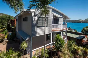 Image of Casuarina Cove 1 on Hamilton Island by HamoRent