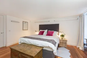 Image of Dundas Apartments