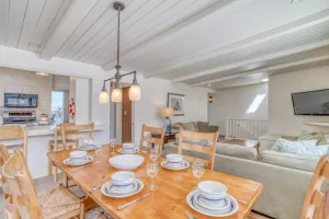 Image of Ocean Avenue - Meredith Lodging