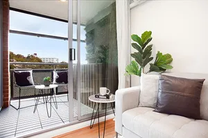 Image of Urban Rest - Elizabeth St