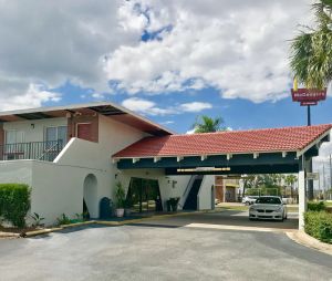 Image of Red Carpet Inn & Suites Kissimmee