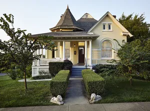 Image of Linden Manor Bed & Breakfast