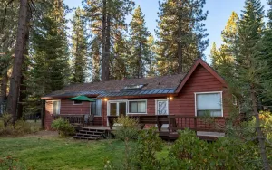 Image of Tennenbaum by AvantStay Classic Cabin in Tahoe Vista - Walk to the Beach