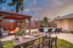 Image of Glen by Avantstay Sleek & Charming Home in Wine Country w/ Pool & Hot Tub