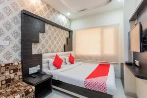 Image of Hotel Sajan Palace