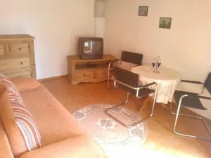 Image of Kleines Ferienhaus nur 5 Auto-min von Binz