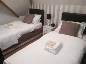Image of Lakeside Guesthouse