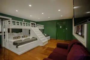 Image of Oak and Stone Bed and Breakfast