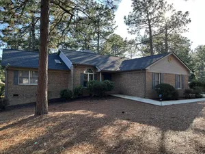 Image of 860 Monticello Drive