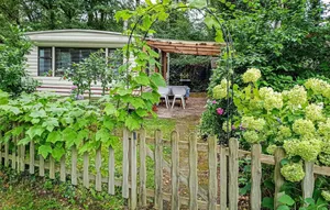 Image of Kleine Blauwe Huisje