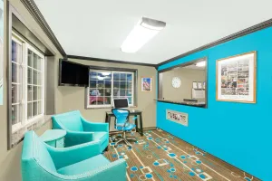 Image of Super 8 by Wyndham Spencer