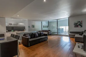 Image of Readyset Luna Melbourne