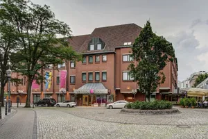 Image of FourSide