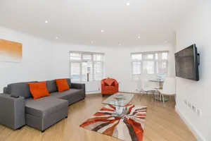 Image of 2 bedroom, Parking, Hounslow St