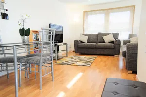 Image of New Glasgow Family Home - Private Parking