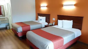 Image of Motel 6 Troy, AL