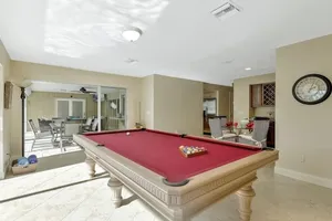 Image of Nassau Home #63930 4 Bedrooms 3 Bathrooms Home