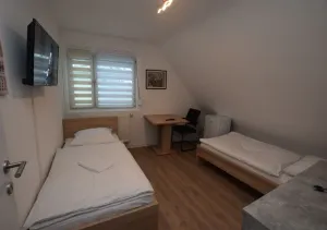 Image of AB Apartments Messezimmer Möhringen - Hostel