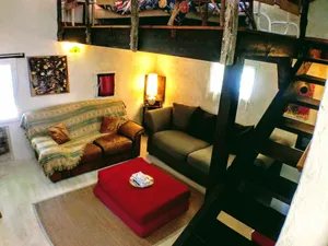 Image of Les Maquinols