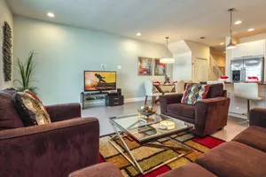 Image of Nice and Cozy 3 Bedroom Villa