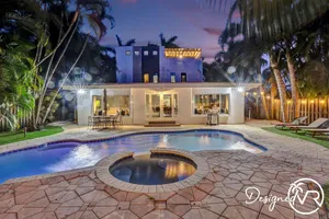 Image of Stunning 5 BR with Heated Pool & Gaming