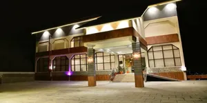 Image of Hotel Snowcrests Manor