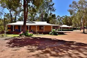 Image of Travellers Rest Motel