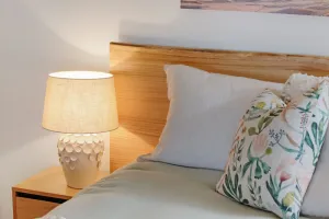 Image of Rosie's Seaview-Lake to ocean view