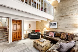 Image of Family Friendly spacious split level townhouse in Steamboat by RedAwning