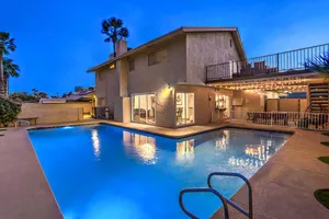Image of Oasis Near STRIP Pool Jacuzzi Deck Poker Room