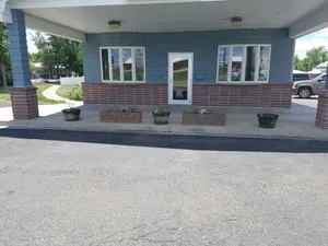 Image of H and H El Centro Motel