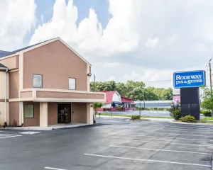 Image of Rodeway Inn Forest Park