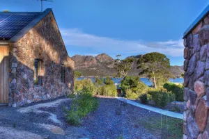 Image of Freycinet Stone Studio 6 - Mica