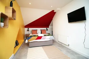 Image of Happy Home by Tŷ SA