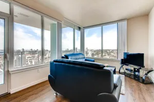 Image of Beautiful 3 Bedroom Luxury Bldg