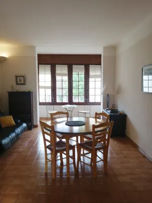 Image of Apartment Place Gounod