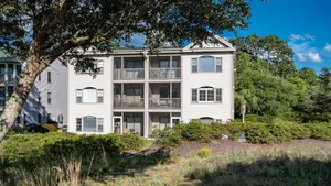 Image of True Blue 2BR by Peace Vacations
