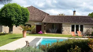 Image of Appartement charmant à Castéra-Lectourois avec piscine partagée