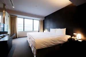 Image of THE TOP Modern