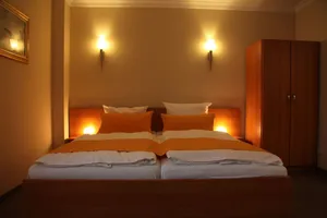 Image of my CITY HOTEL