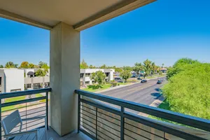 Image of WanderJaunt Luxe Central Phoenix Apts