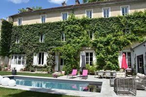 Image of Demeure Les Aiglons, Chambres d'hôtes & Spa