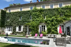 Image of Demeure Les Aiglons, Chambres d'hôtes & Spa