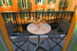 Image of Philibert by Booking Guys