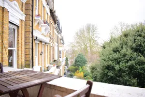 Image of Kensington Flat With Balcony