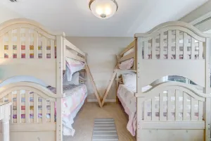 Image of Sandpiper 95156 by RedAwning