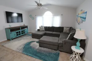 Image of Colony Club F3 2 Bedroom Condo by Redawning