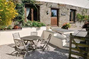Image of The Stable - Beautiful Barn - Sleeps 5 - Salcombe